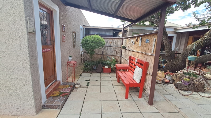 6 Bedroom Property for Sale in Parys Free State
